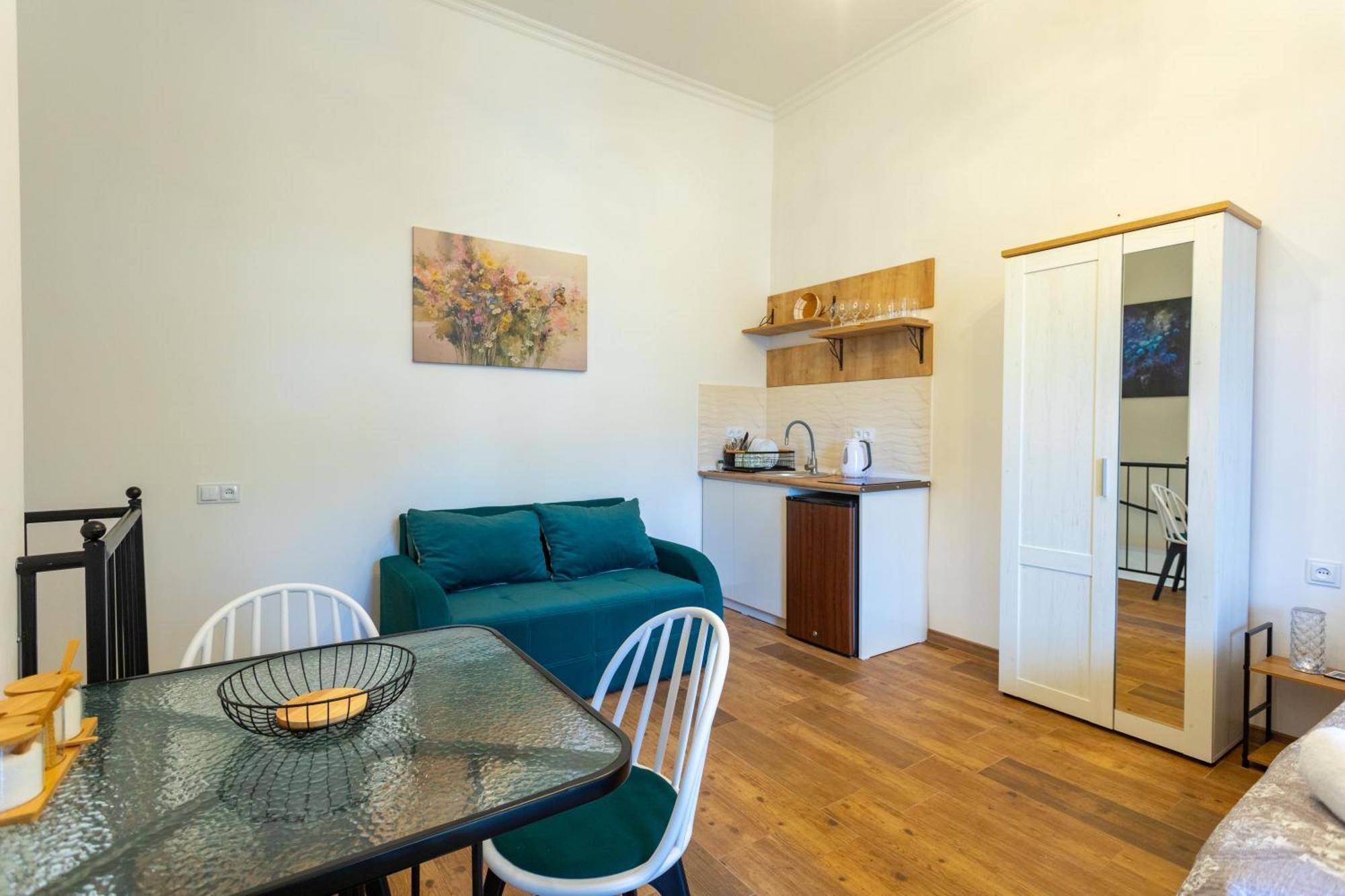 Mulberry Ბჟოლები Apartment Kutaisi Ngoại thất bức ảnh